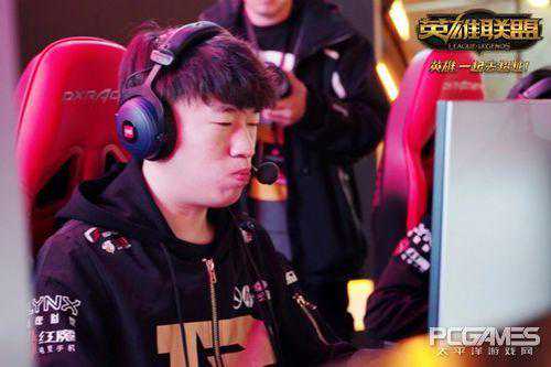 《英雄联盟》iG交锋V5 RNG能否阻挡FPX连胜脚步