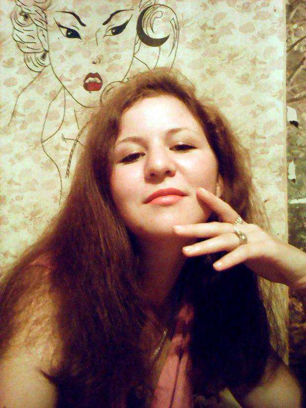 俄男子已婚被拆穿称女友可以做“二老婆”，女友绝望溺死亲生儿女