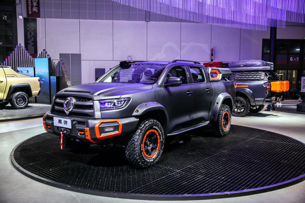 炮弹齐发 长城皮卡上海车展实力演绎“皮卡老炮功夫秀”