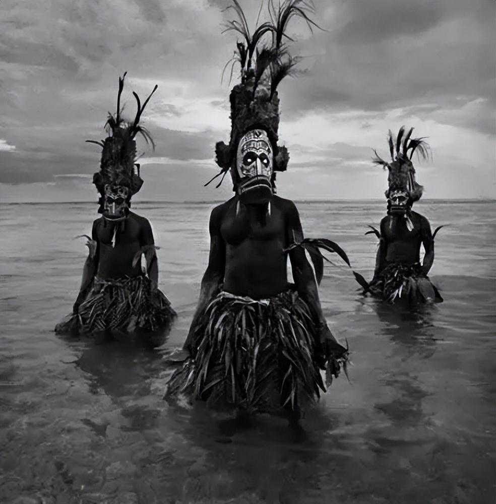 杀人无数恶魔巫师，11年间连杀42名女性，仅仅只是为了她们的口水