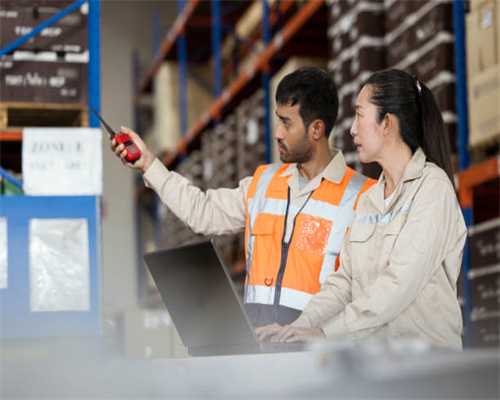 刘燕红：搬出“穷窝窝”开启“新生活”